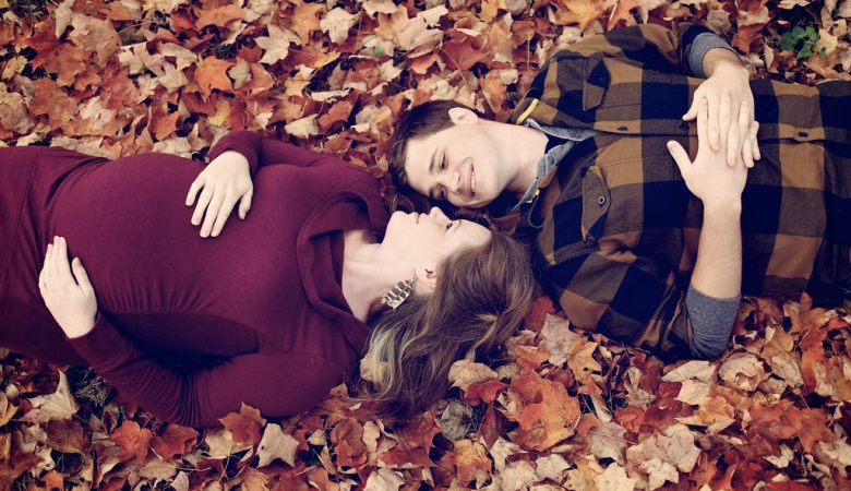 Couple Maternity Photoshoot Ideas: Make Pregnancy Memories with Your Better Half