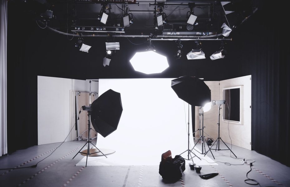 Indoor Photography Lighting: Secrets to Perfecting Your Shots